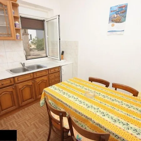 Zvone Apartamento Veli Rat