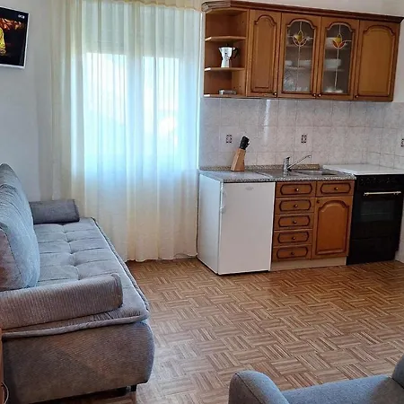 Apartman Zvone *