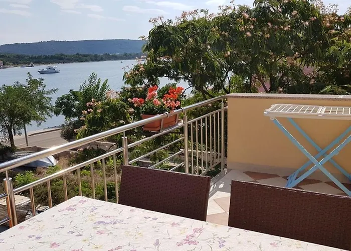 Zvone Διαμέρισμα *